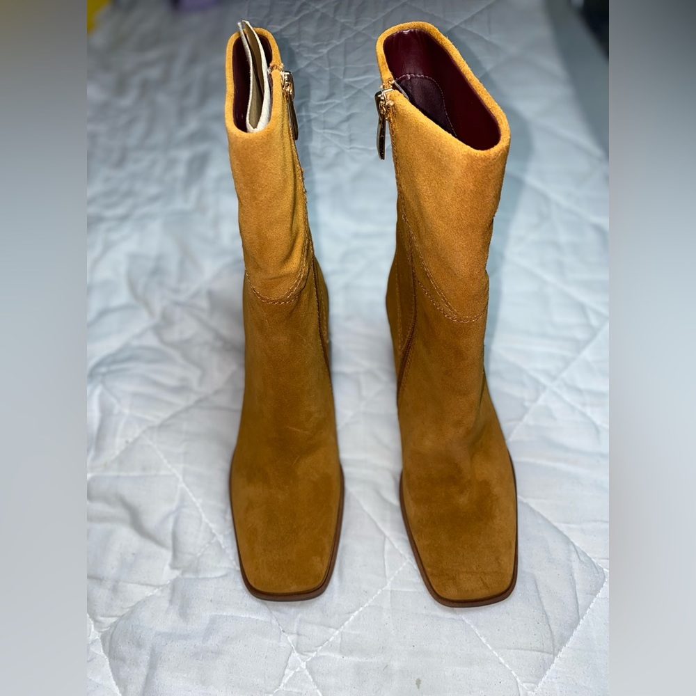 FRANCO Sarto Stevie Suede Heel Bootie - Picture 2 of 3